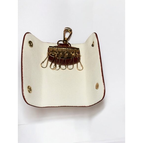 Brown Leather Key Holder With Gold Hardware & Snap Closure - Picture 3 of 6